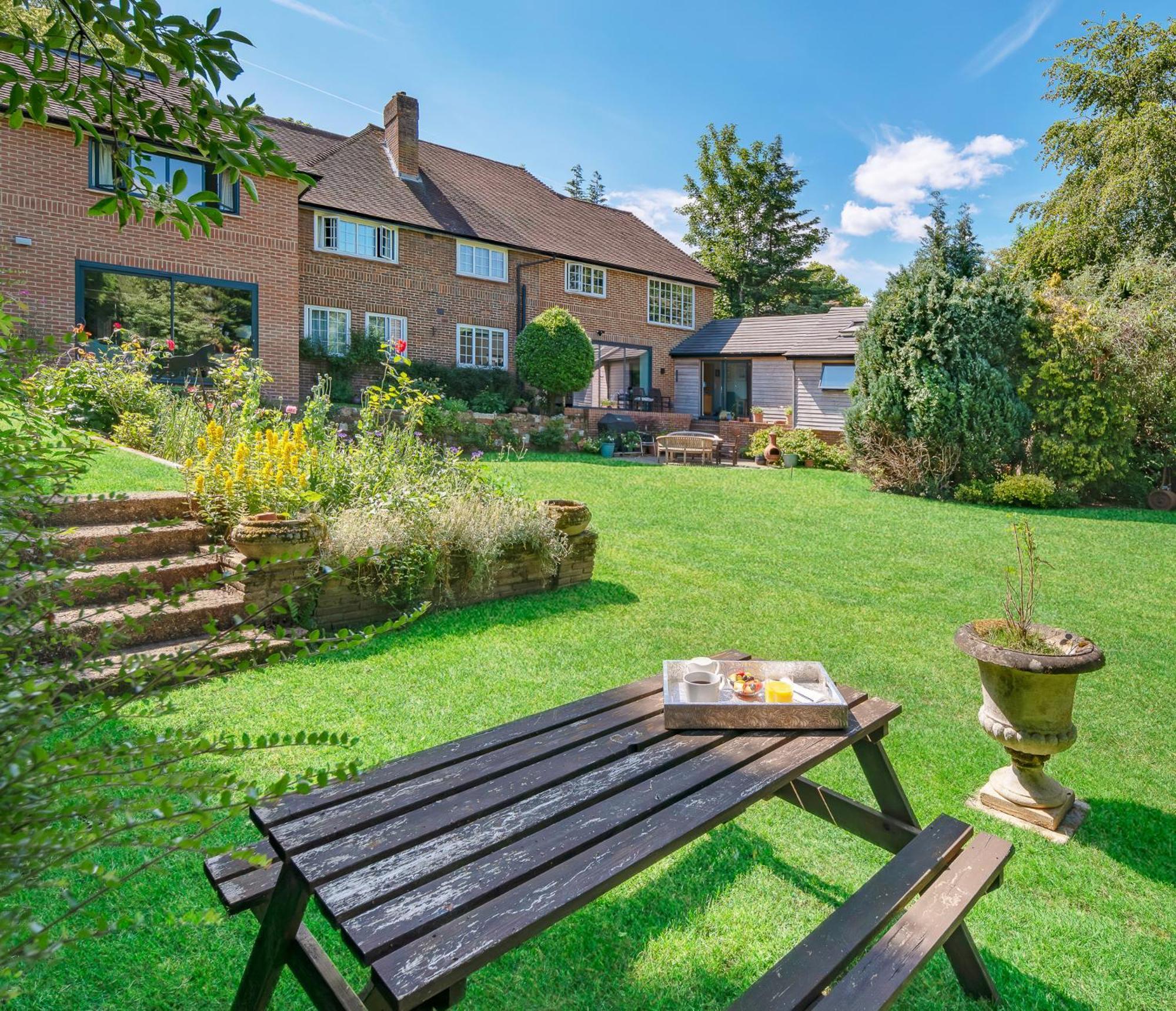 Westleigh Hotel Ashtead Kültér fotó